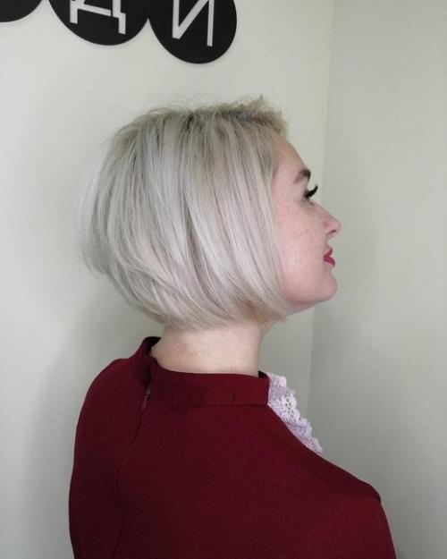 Захотелось перемен?  Приходите к нам за модными стрижками и окрашиваниями! 02