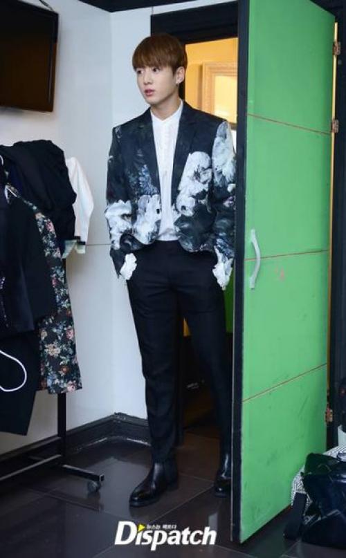 bts Naver Starcast Wings. 07