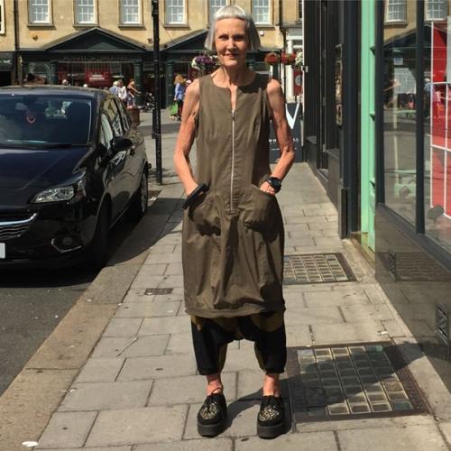 Джин Вудс (Jean Woods) - 80-летняя модница из британского города бат. 06