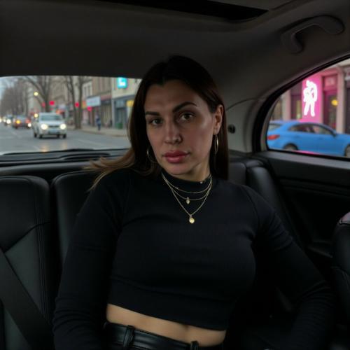 Рассказываю как сделать такую ИИ - фотосессию самому легко и просто, без установки приложений и умения грамотно прописать промты. 02