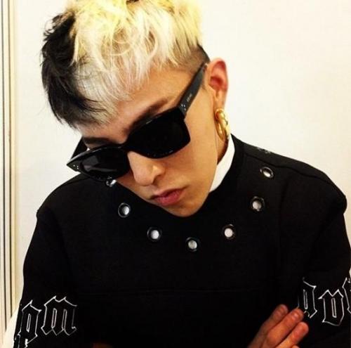 Gdragon.  ? 10. Лучших, худших и самых безумных причесок G - Dragon'а? 04 Gdragon.  ? 10. Лучших, худших и самых безумных причесок G - Dragon'а? 04