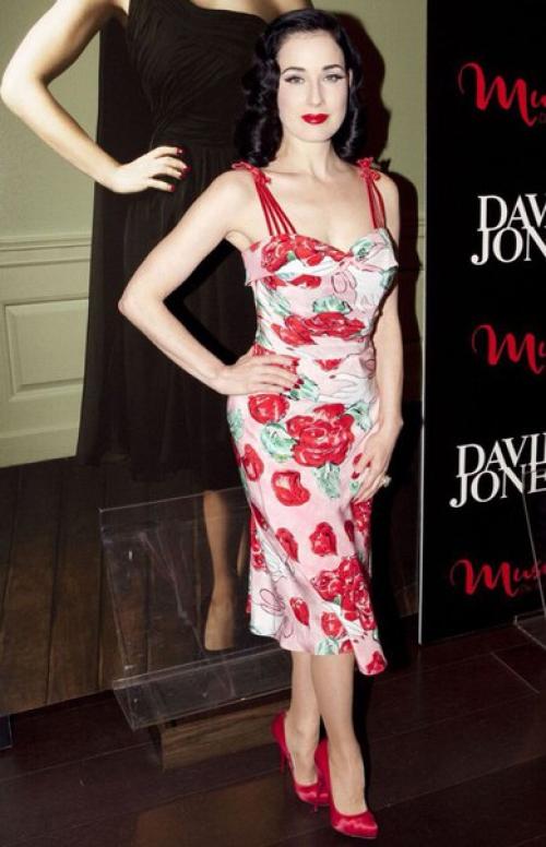 Стиль королевы бурлеска Диты фон тиз. 03 Стиль королевы бурлеска Диты фон тиз. 03