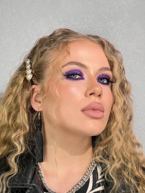 Моделей для полных образов макияж + прическа на ищу тфп. 04