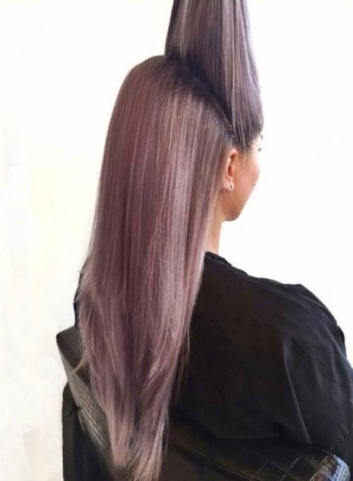 Прическа с цветком из волос. 01