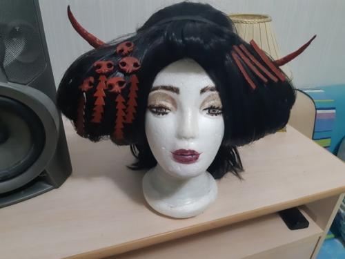 Попыталась поснимать вам бекстейджи, вышло опять мало, так что делюсь впечатлениями >. <. 01