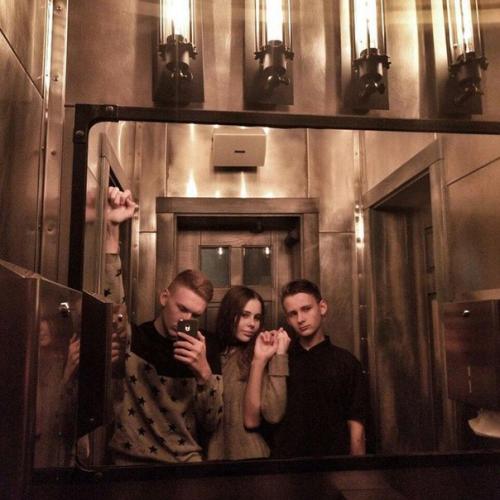 Поясни за меня. 01 Поясни за меня. 01