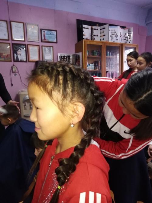 п/ц челээш организовали благотворительную акцию ко дню всемирного дня ребенка Подари Красоту. 02