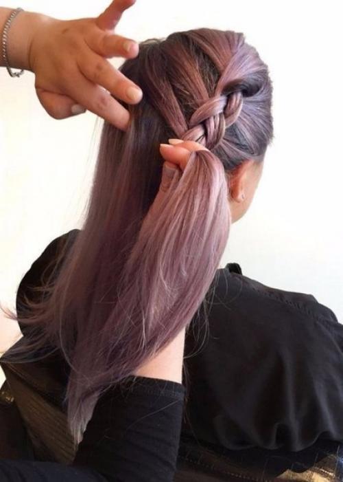 Прическа с цветком из волос. 02