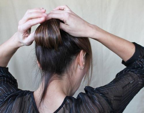 Прическа для обладательниц средних волос? 07