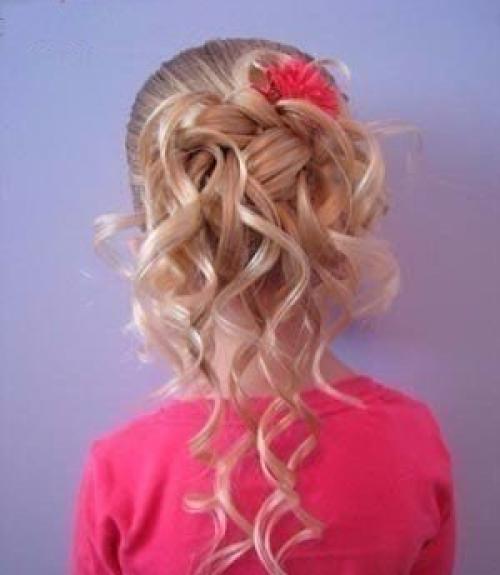 Красивая прическа для девочки: 07 Красивая прическа для девочки: 07