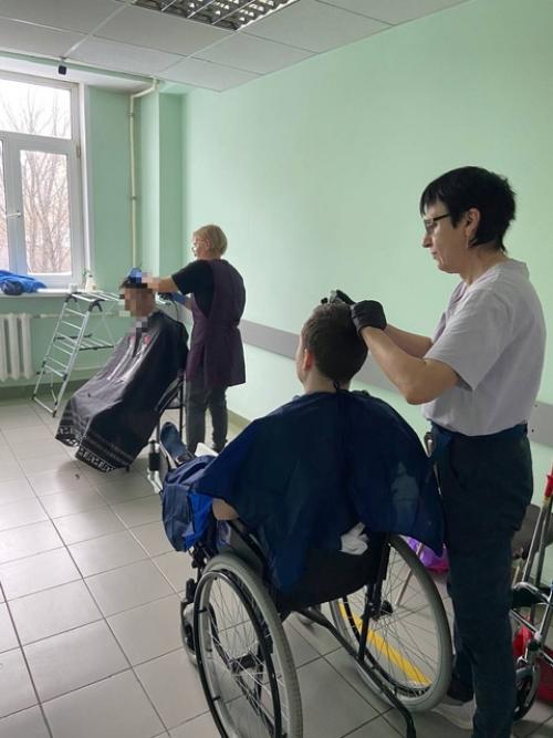 Совместно с щелковской Русской Общиной и фрязинским объединением покров взяли под свой покров ещё одно отделение с нашими ранеными бойцами. 01