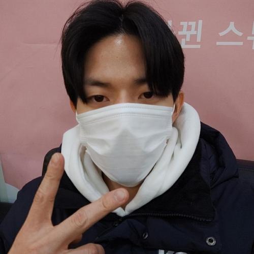 SNS 201230 обновление инстаграма радио @ day6\_Kisstheradio. 05