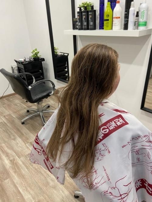 Наступает момент когда длинные волосы уже нет возможности распускать. 01