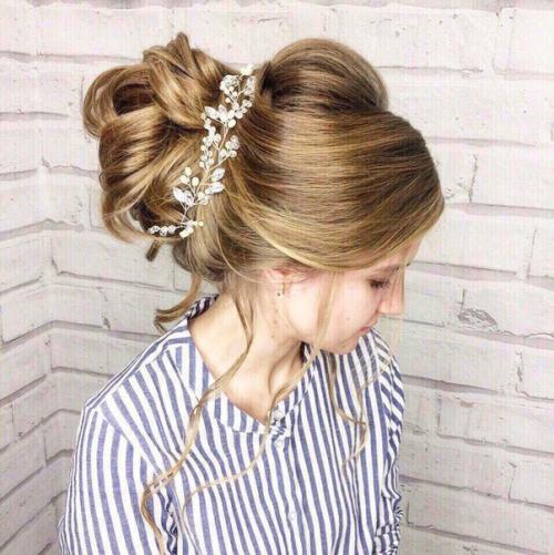 Дорогие девушки!  Специально для вас, мы организовали предновогодний фото - день! 07