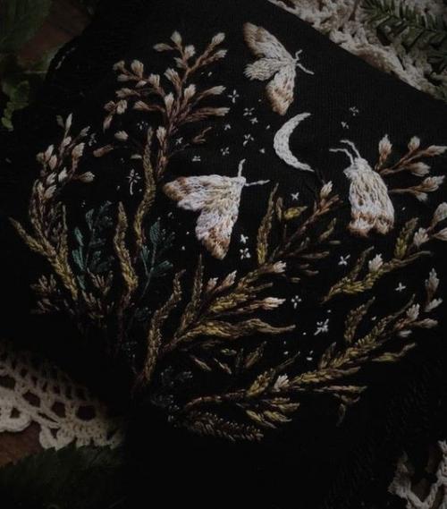 Другие служанки думают, я ничего такого не делаю. 01 Другие служанки думают, я ничего такого не делаю. 01