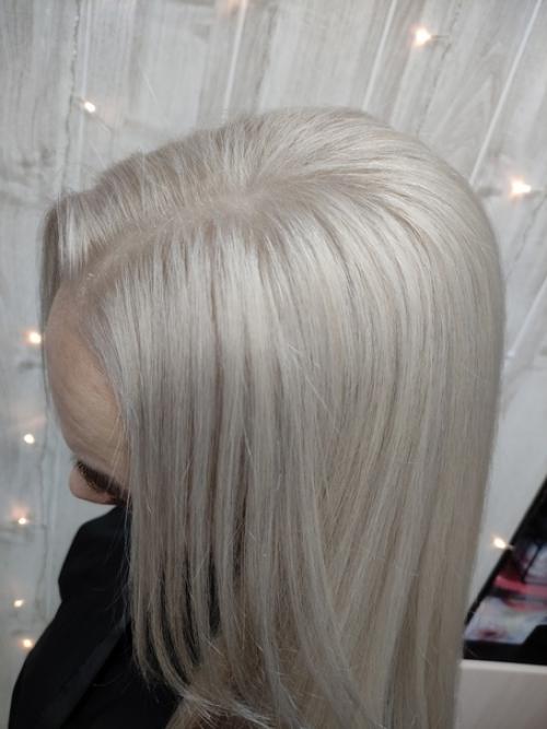 Нужно ли красить корни блондинкам перед заплетением? 02