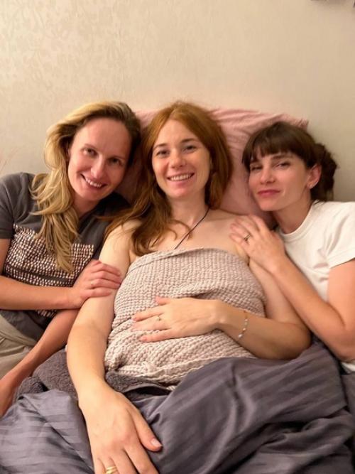 Никогда не получается сделать нарядное фото с младенцем. 02