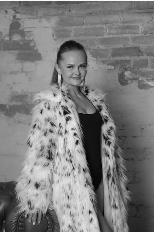 На дворе весна, а у меня наконец - то готовы зимние фото. 03