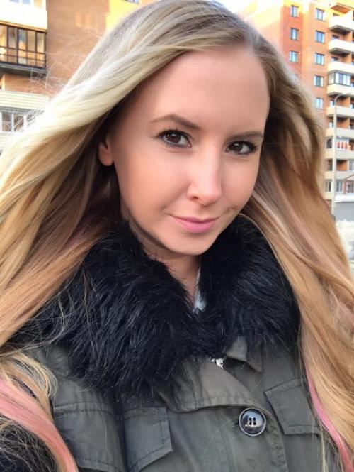 Здравствуйте! Мы рады приветствовать вас в нашей группе. 04 Здравствуйте! Мы рады приветствовать вас в нашей группе. 04