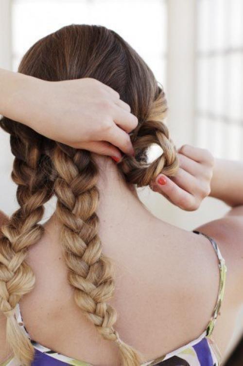 Мастер-класс: высокая прическа с плетением. 03