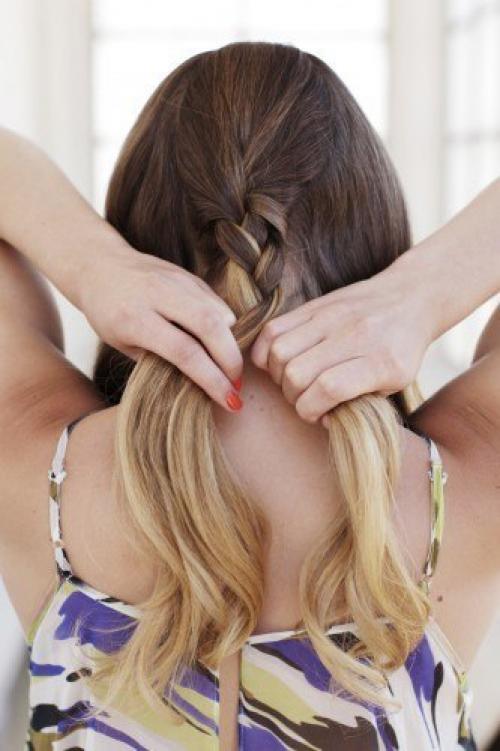 Мастер-класс: высокая прическа с плетением. 01