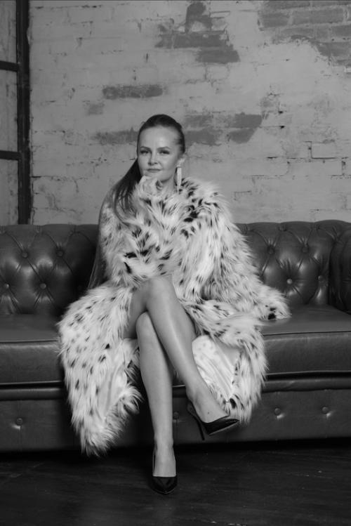 На дворе весна, а у меня наконец - то готовы зимние фото. 01