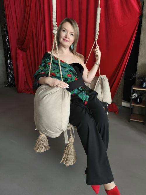 А вы знали, что свадьбу легче пережить, если расписаться в загсе заранее? 

