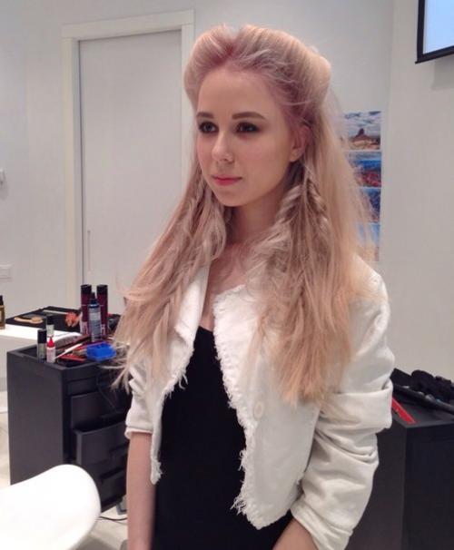 Парикмахер - это безусловно творческая профессия, поэтому для мастеров, как для любых художников, очень важно иметь источник вдохновения! 05