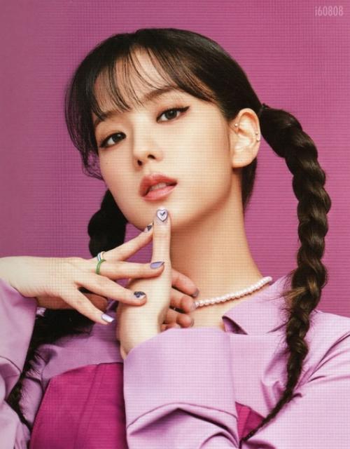 100322: Blackpink's Season's Greeting. 05