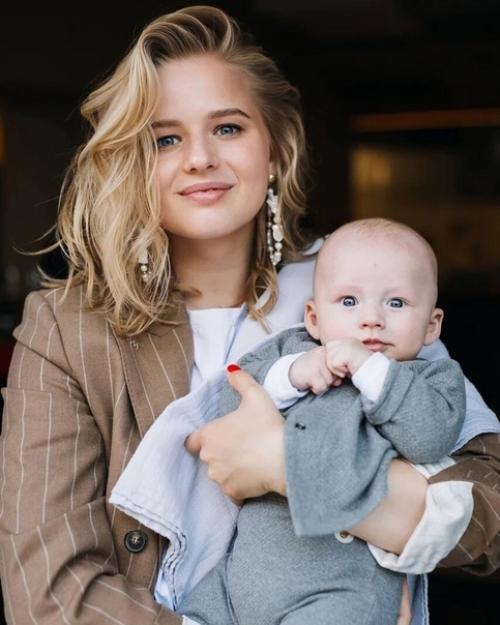 Мамы с детками на фото всегда красивые! 01