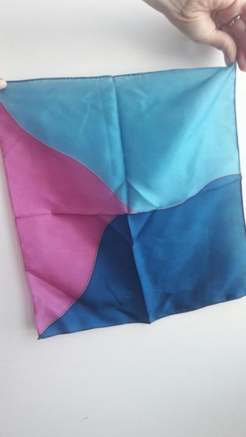 В декабре месяце моя подруга Софья Порошина подарила мне подарочный сертификат к имиджмейкеру. 09