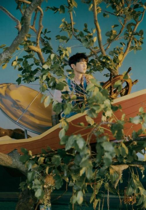 Theqoo тизеры с Ки и тэмином к грядущему переизданному альбому SHINее. 01 Theqoo тизеры с Ки и тэмином к грядущему переизданному альбому SHINее. 01