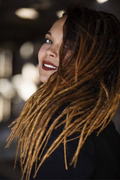 Спб!  Таким образом, если вы устали каждый день тратить час своей жизни с утра на укладки и прически - этот пост для вас! 02