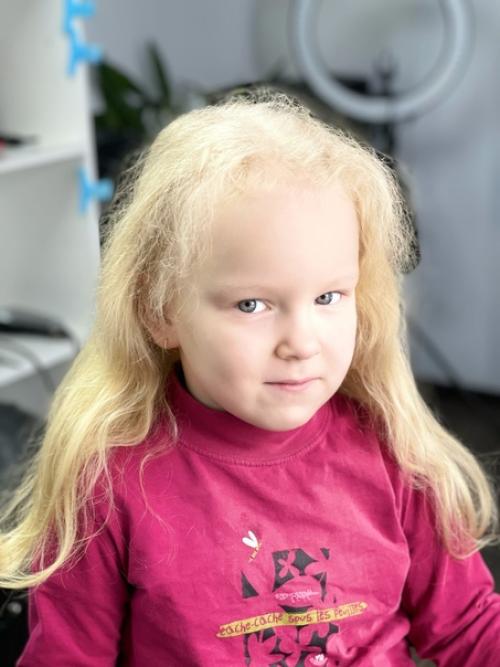 Многие родители считают, что никакого особого ухода детские волосы не требуют. 01 Многие родители считают, что никакого особого ухода детские волосы не требуют. 01