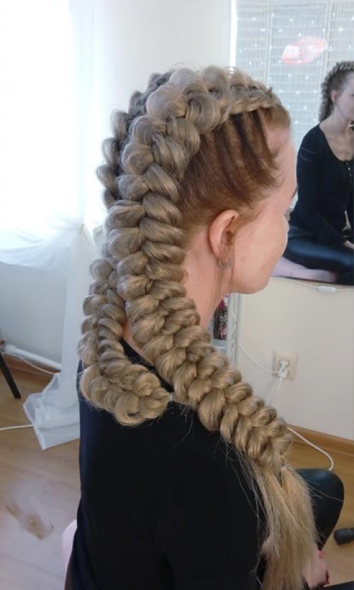 Тепло уже как на улице, хорошо мы три дня на даче провели и не хотели уезжать. 02