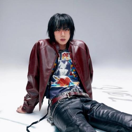 240425: фотосессия джина получила критику, из-за того, что эстетика Hybe - отстой. 03