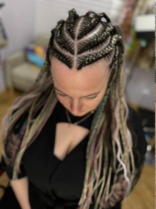 Я эту прическу за её универсальность люблю!  