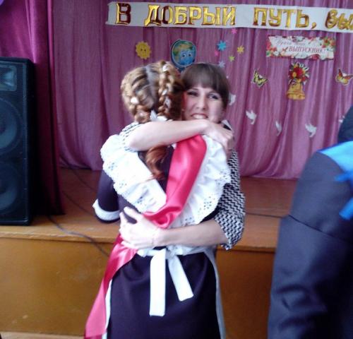 Ребятушки мои, милые, родные, мои девочки - красотулечки и мальчики - зайчики, мои выпускники! 02