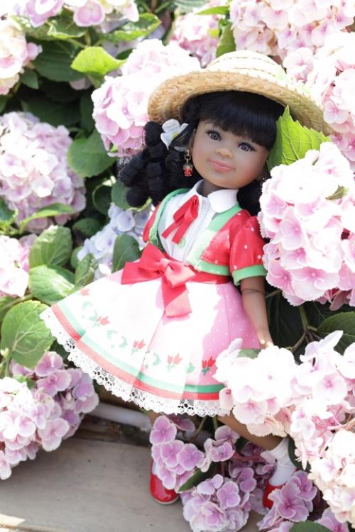 Ruby Red представляют новую куклу в линейке Fan Edition, 31 см, - добрую и милую кайру, образ и история которой были придуманы Back2s0ulvania! 01