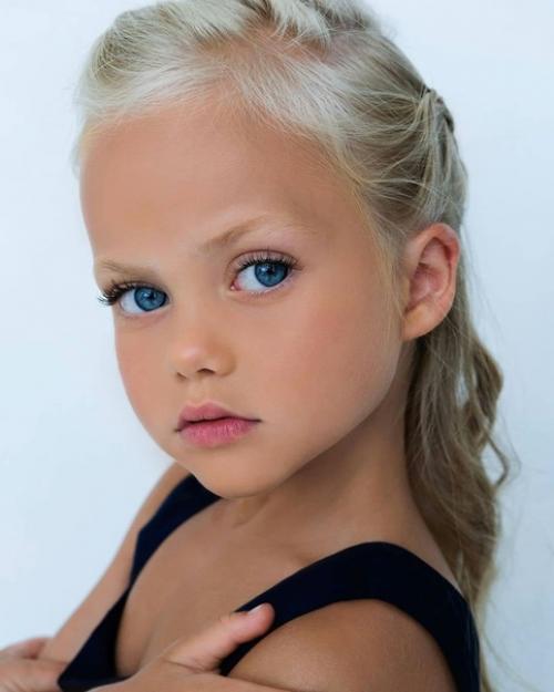 Одна из самых известных маленьких моделей. 05