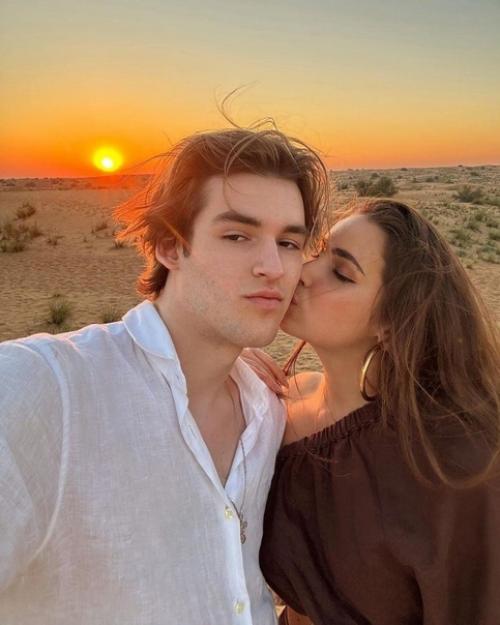 Тоня худякова подeлилась романтичeскими фото с сыном Дубцовой. 04