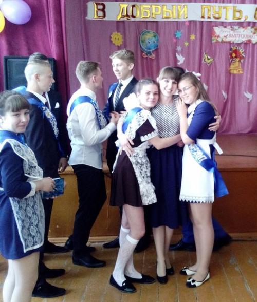 Ребятушки мои, милые, родные, мои девочки - красотулечки и мальчики - зайчики, мои выпускники! 01