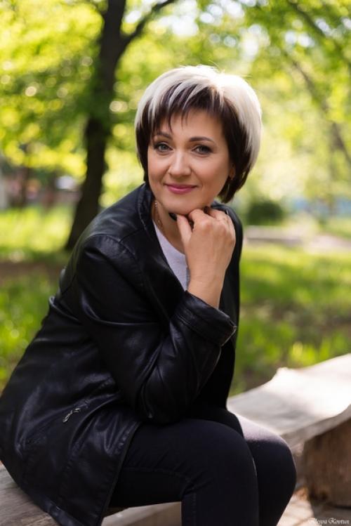 Расцветает женщина весной, как цветочек первый полевой! 06