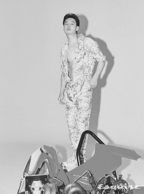 Ли Джэ хун в интервью и фотосессии журнала Esquire. 04 Ли Джэ хун в интервью и фотосессии журнала Esquire. 04