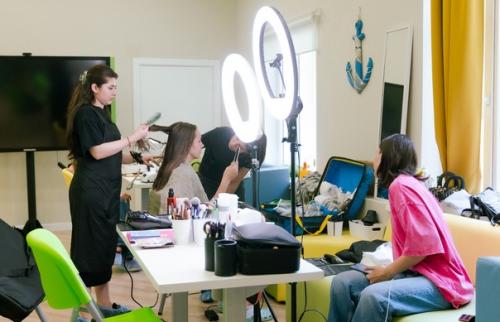 5 июня в дневном центре Северная Бухта прошёл день красоты и заботы о себе. 08