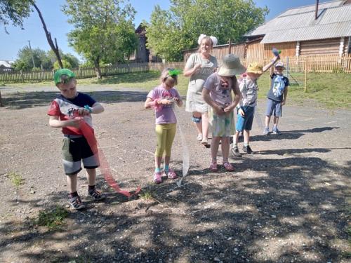 6 июля в нашем саду был день бантиков. 04 6 июля в нашем саду был день бантиков. 04