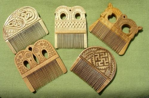 Уже много веков настоящим каноном красоты считаются шелковистые, длинные, сияющие волосы. 02