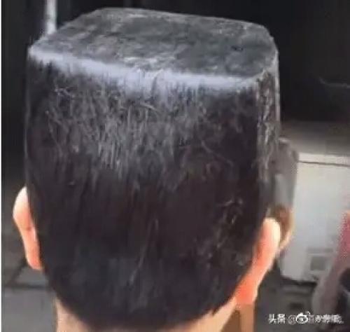 бо юань сказал, что 16 числа мы увидим его новую прическу. 03