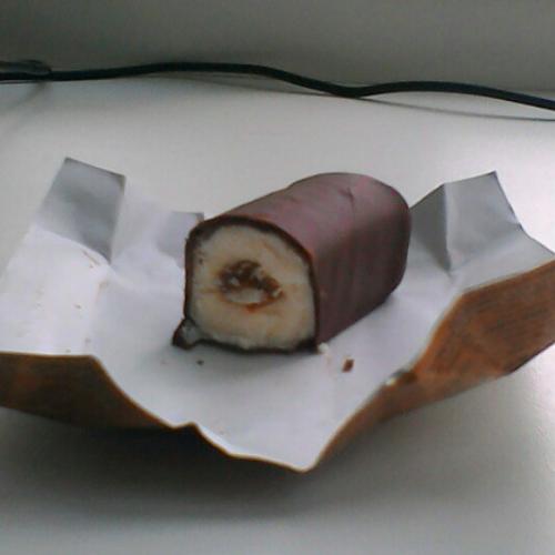 Ladies and Gentlemen, аттэншн плиз, поясняю за творожный глазированный сырок Советские Традиции с молоком сгущёным варёным, йо. 02 Ladies and Gentlemen, аттэншн плиз, поясняю за творожный глазированный сырок Советские Традиции с молоком сгущёным варёным, йо. 02