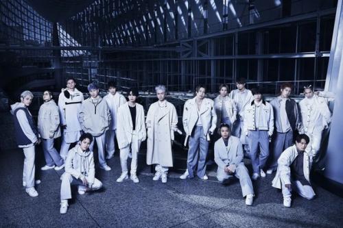 бо юань сказал, что 16 числа мы увидим его новую прическу. 02